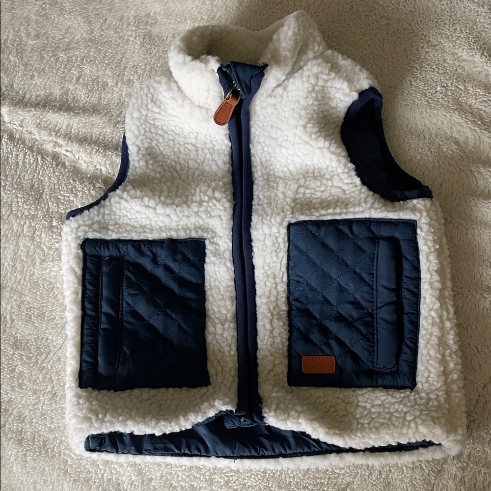 7 For All Mankind White and Navy Sherpa Vest